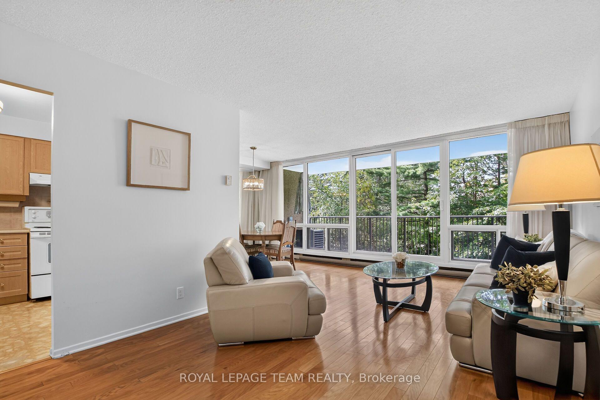 Photo 4 of Unit 202, 1195 Richmond Road, Ottawa, Woodroffe — HOMEH