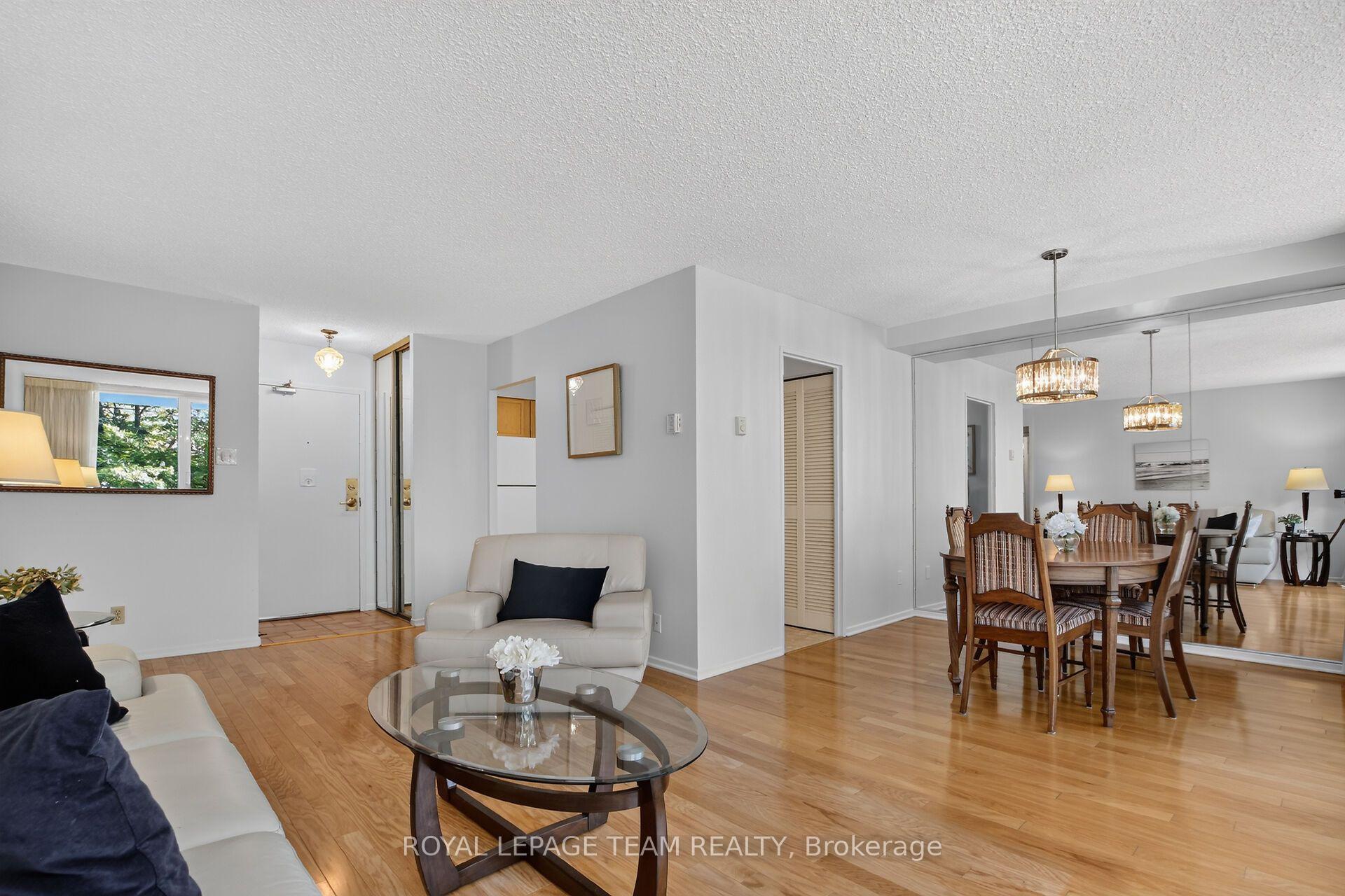 Photo 6 of Unit 202, 1195 Richmond Road, Ottawa, Woodroffe — HOMEH