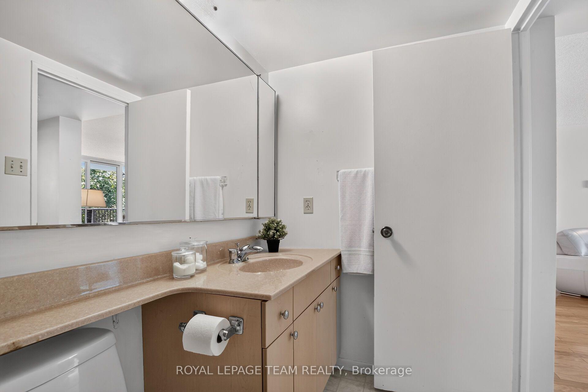 Photo 20 of Unit 202, 1195 Richmond Road, Ottawa, Woodroffe — HOMEH