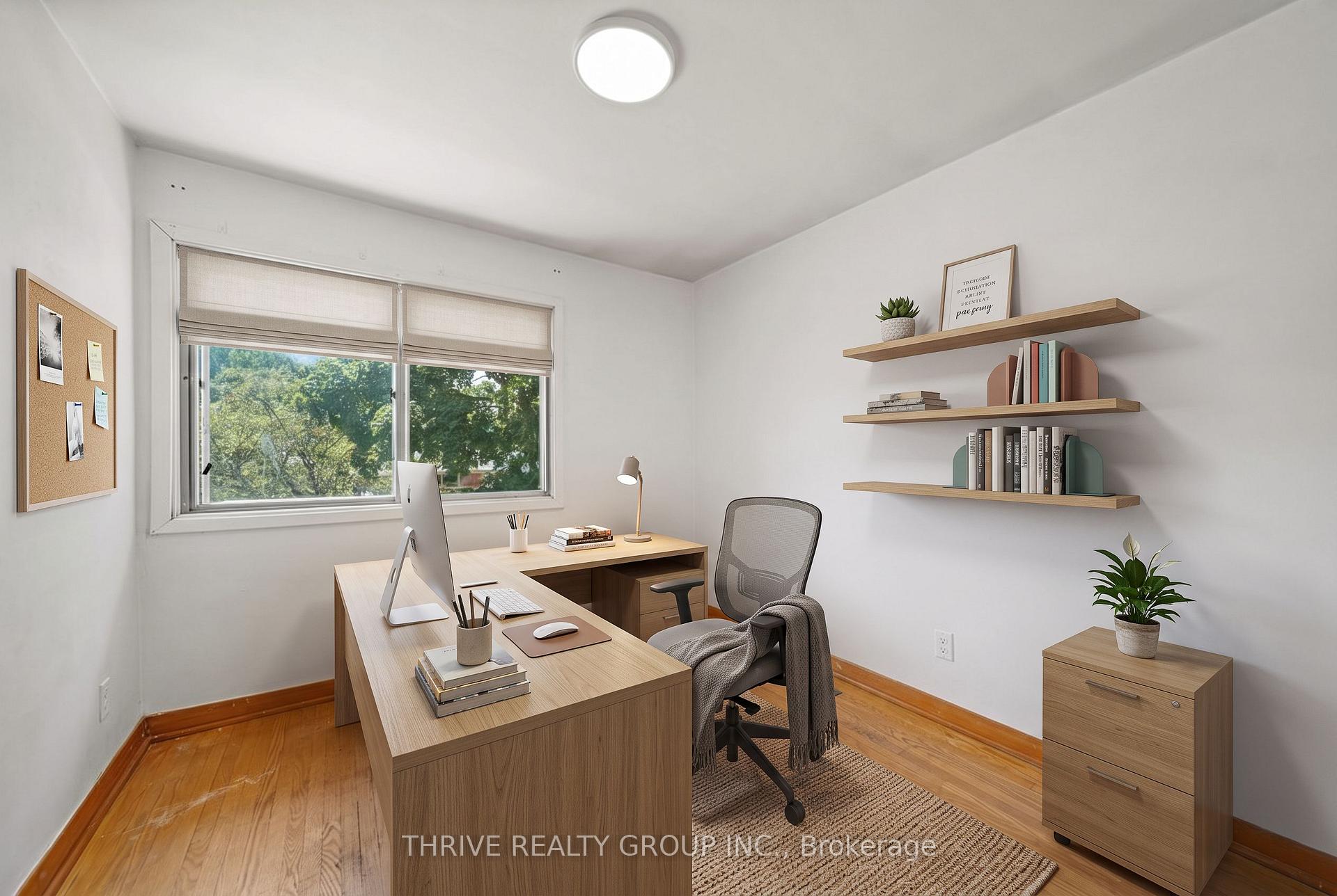 Photo 20 of 85 Bloomfield Drive, London, North J — HOMEH
