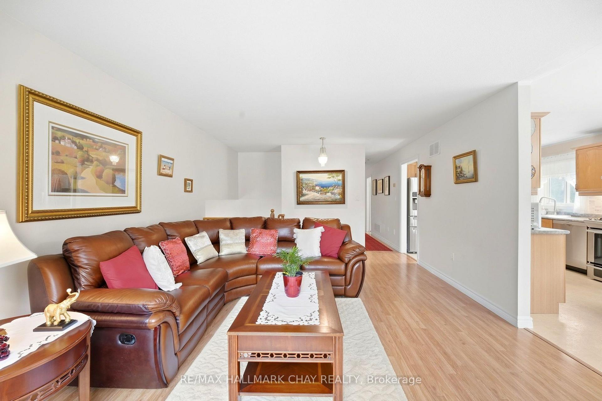 Photo 19 of 8871 Mckinnon Road, Essa, Angus — HOMEH