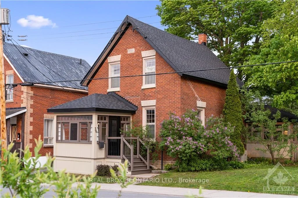 Photo 11 of 74 Herriott Street, Carleton Place, Carleton Place — HOMEH