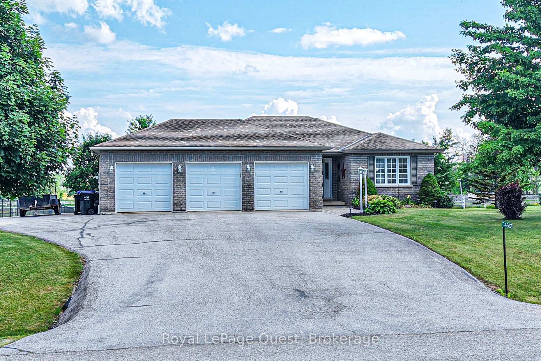 Photo of 4662 Zachary Crescent