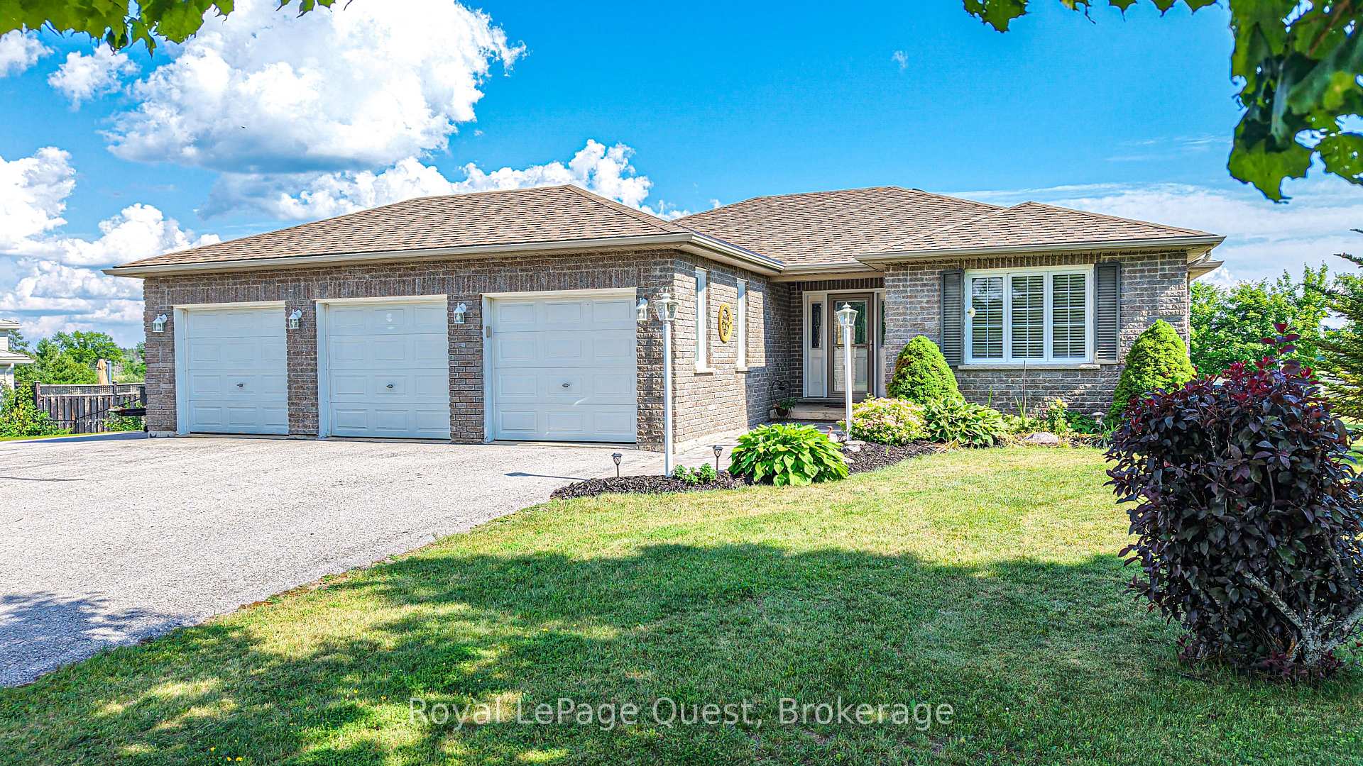 Photo 44 of 4662 Zachary Crescent, Ramara, Atherley — HOMEH