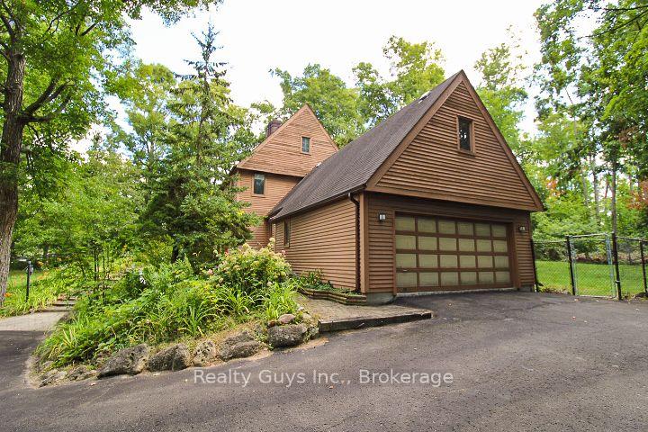 Photo 6 of 1931 Sherbrooke Street W, Cavan Monaghan, Cavan-Monaghan — HOMEH
