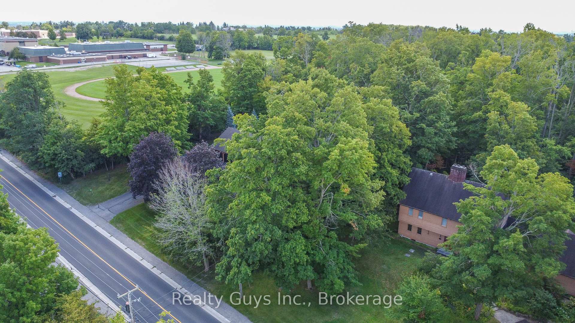 Photo 12 of 1931 Sherbrooke Street W, Cavan Monaghan, Cavan-Monaghan — HOMEH