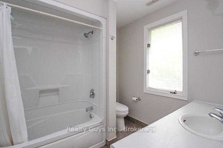 Photo 39 of 1931 Sherbrooke Street W, Cavan Monaghan, Cavan-Monaghan — HOMEH