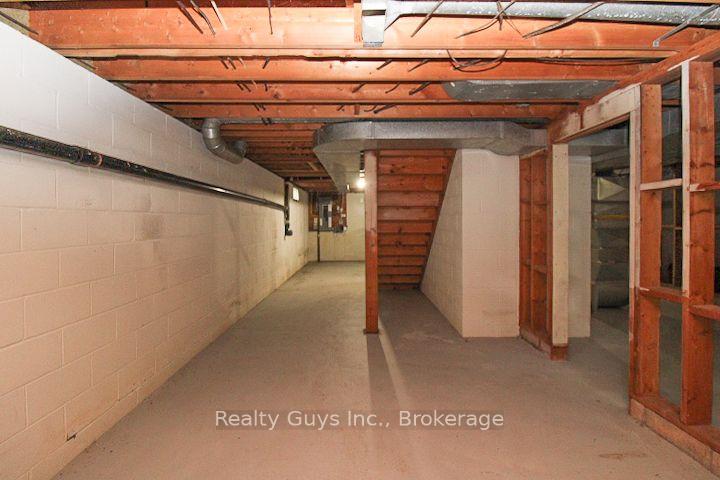 Photo 41 of 1931 Sherbrooke Street W, Cavan Monaghan, Cavan-Monaghan — HOMEH