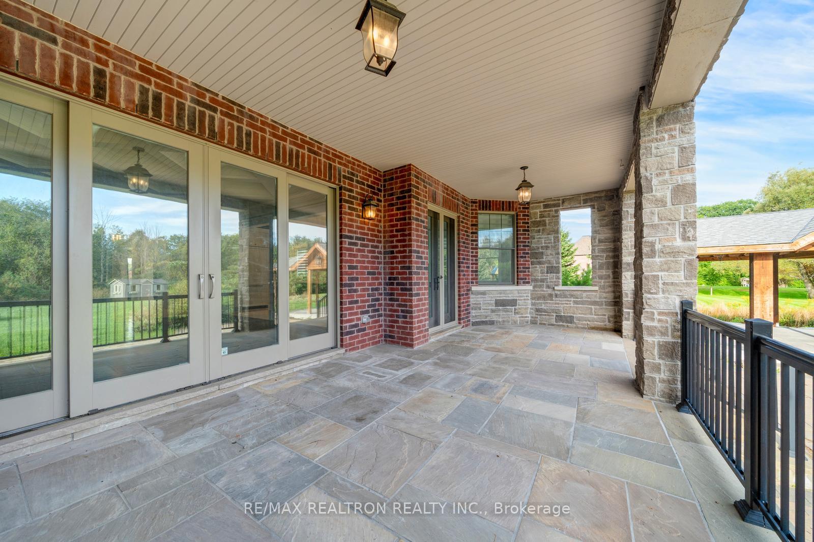 Photo 7 of 229 5th Concession Road, Ajax, Northeast Ajax — HOMEH