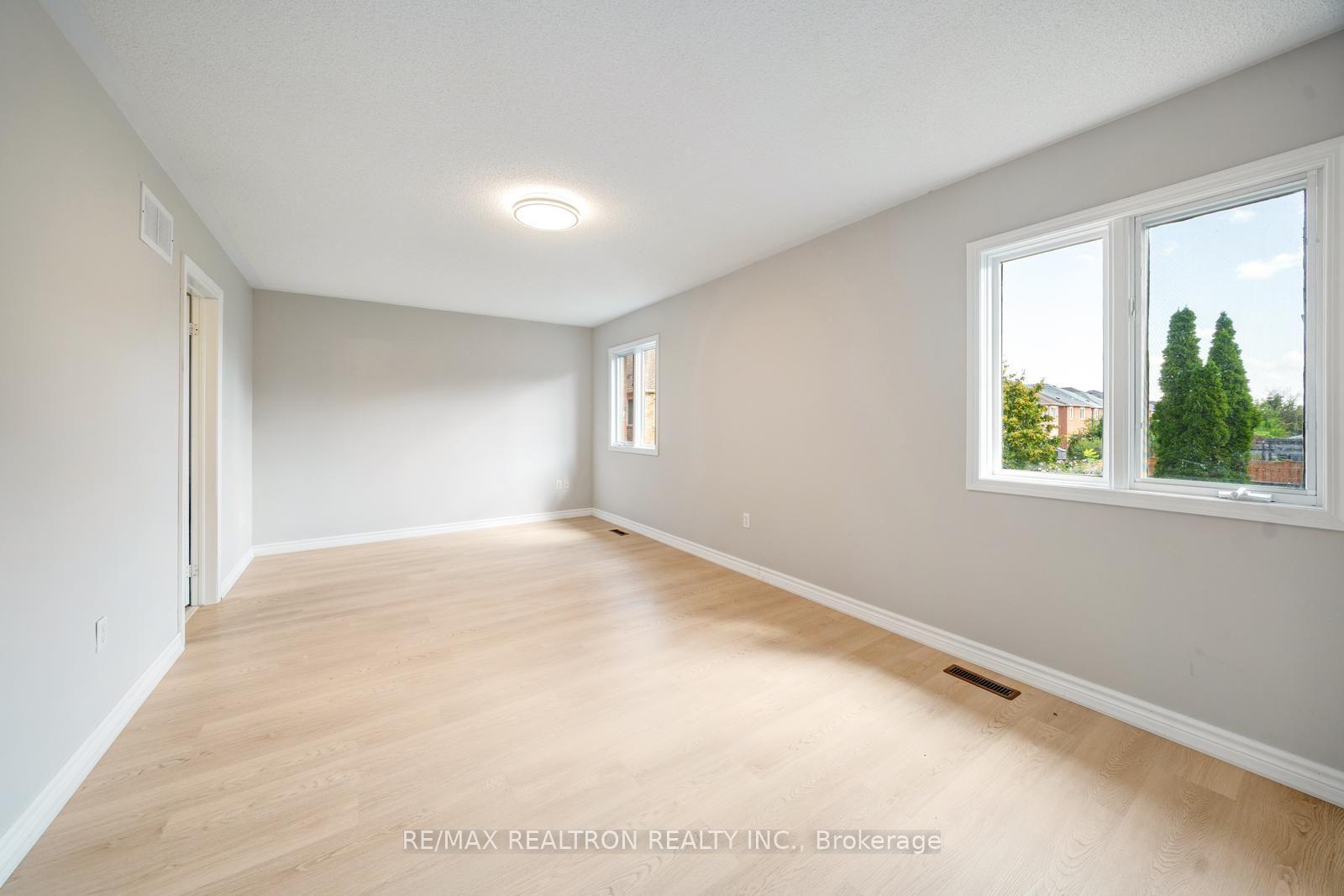 Photo 25 of 18 Formosa Drive, Richmond Hill, Rouge Woods — HOMEH