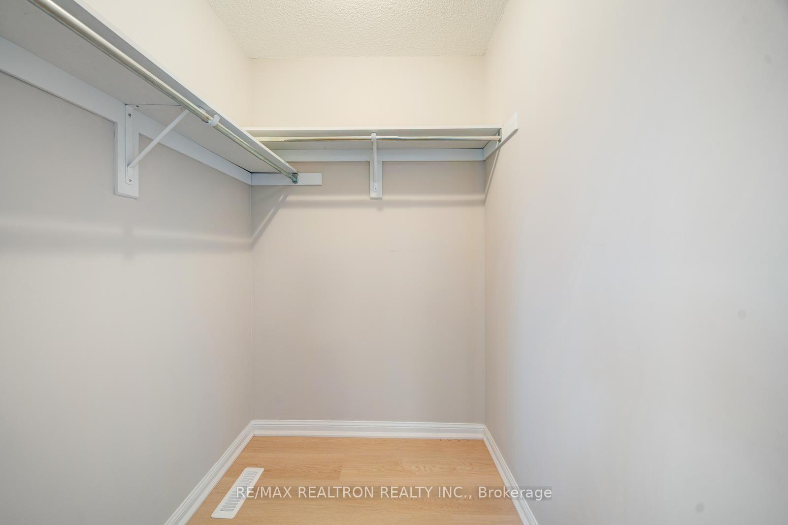 Photo 29 of 18 Formosa Drive, Richmond Hill, Rouge Woods — HOMEH