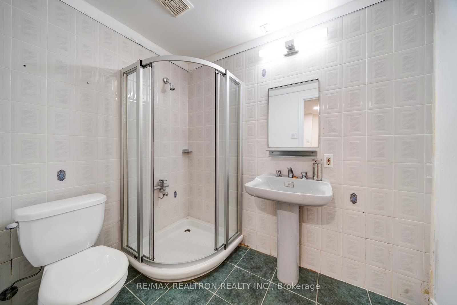 Photo 43 of 18 Formosa Drive, Richmond Hill, Rouge Woods — HOMEH