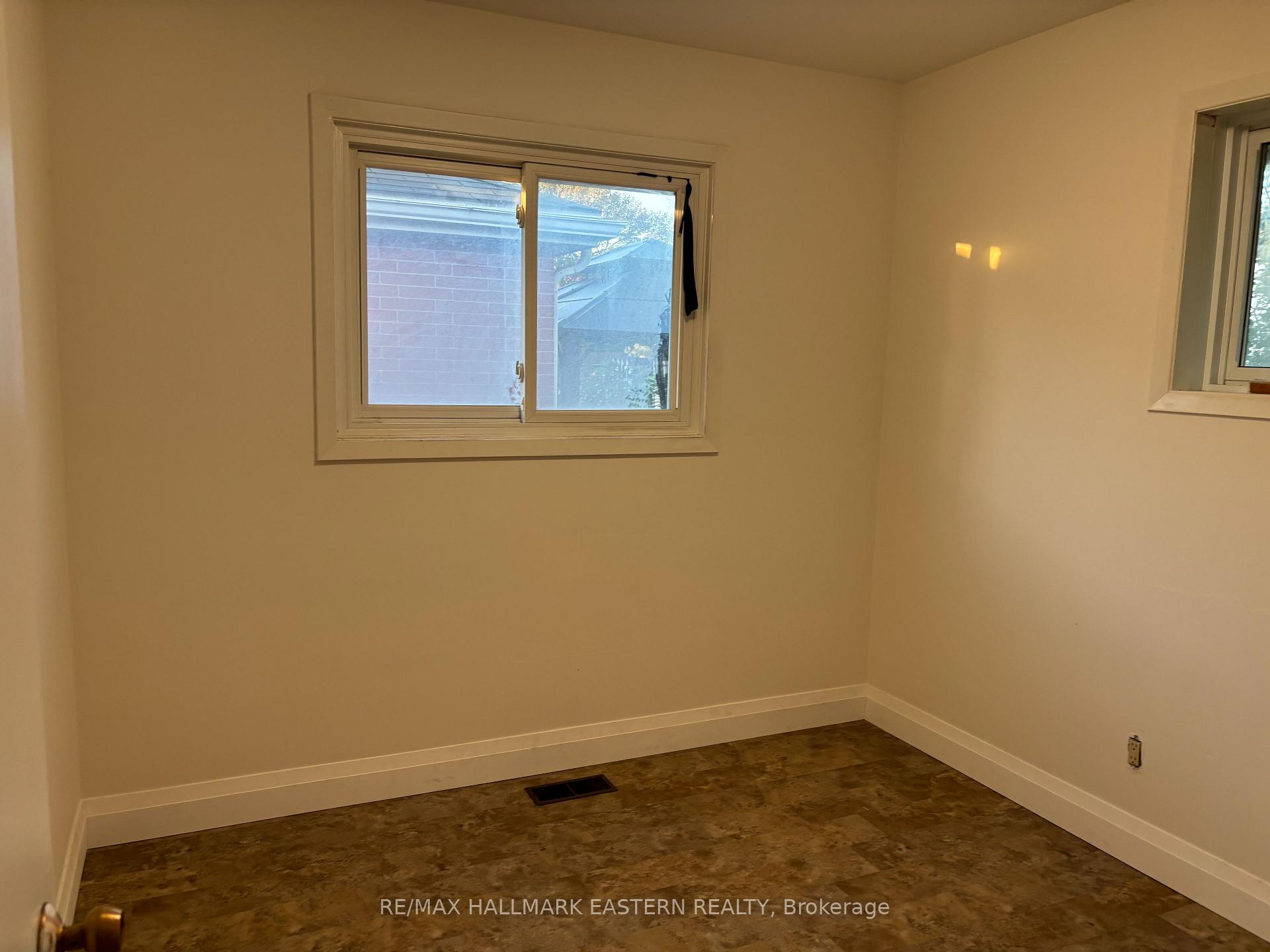 Photo 6 of Unit main floor unit, 893 Ford Street, Peterborough, Otonabee Ward 1 — HOMEH