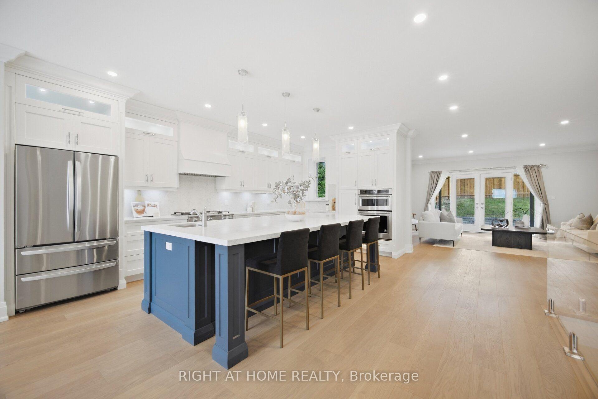 Photo 16 of 107 Trethewey Drive, North York, Beechborough-Greenbrook — HOMEH