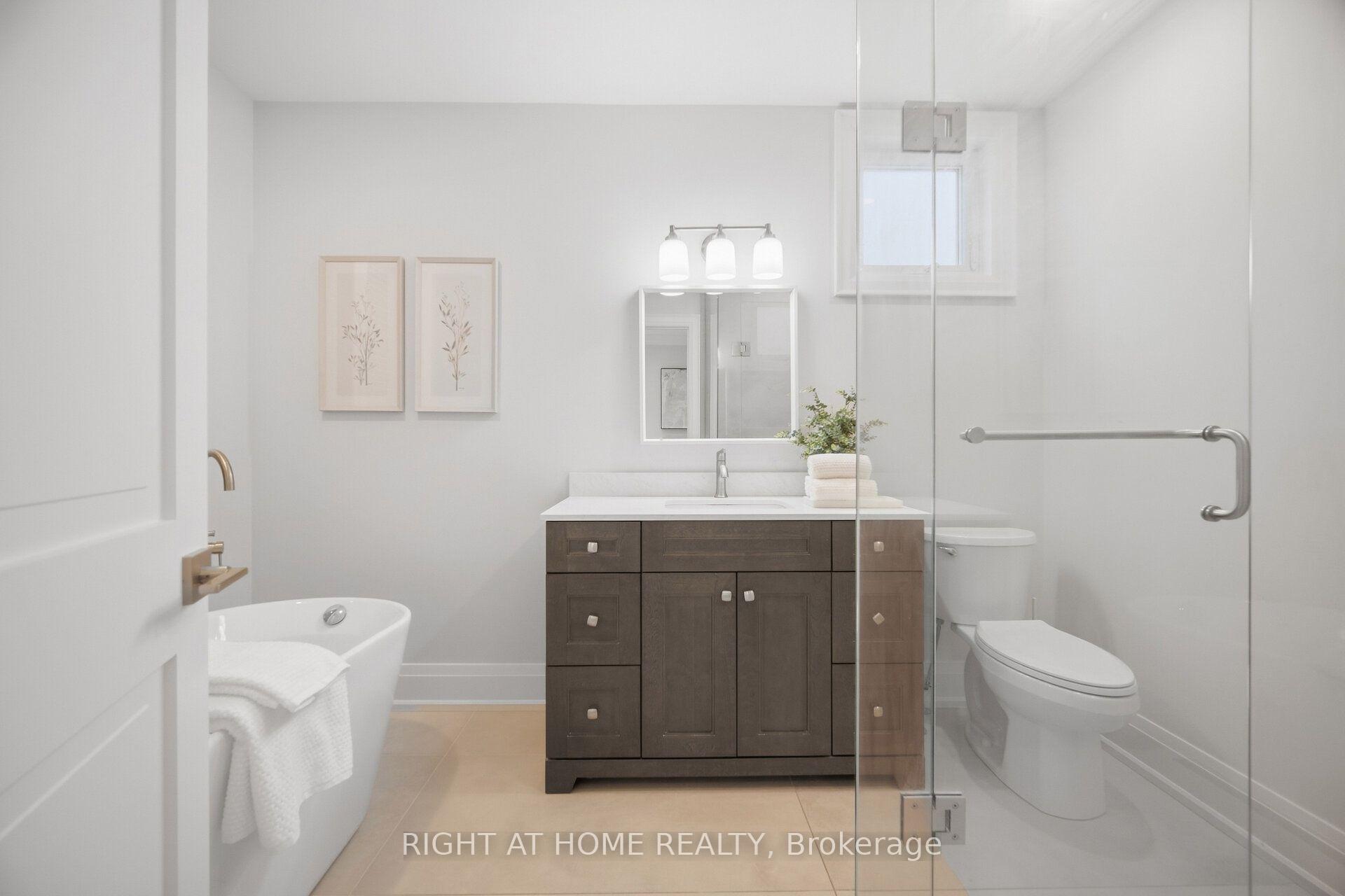 Photo 24 of 107 Trethewey Drive, North York, Beechborough-Greenbrook — HOMEH