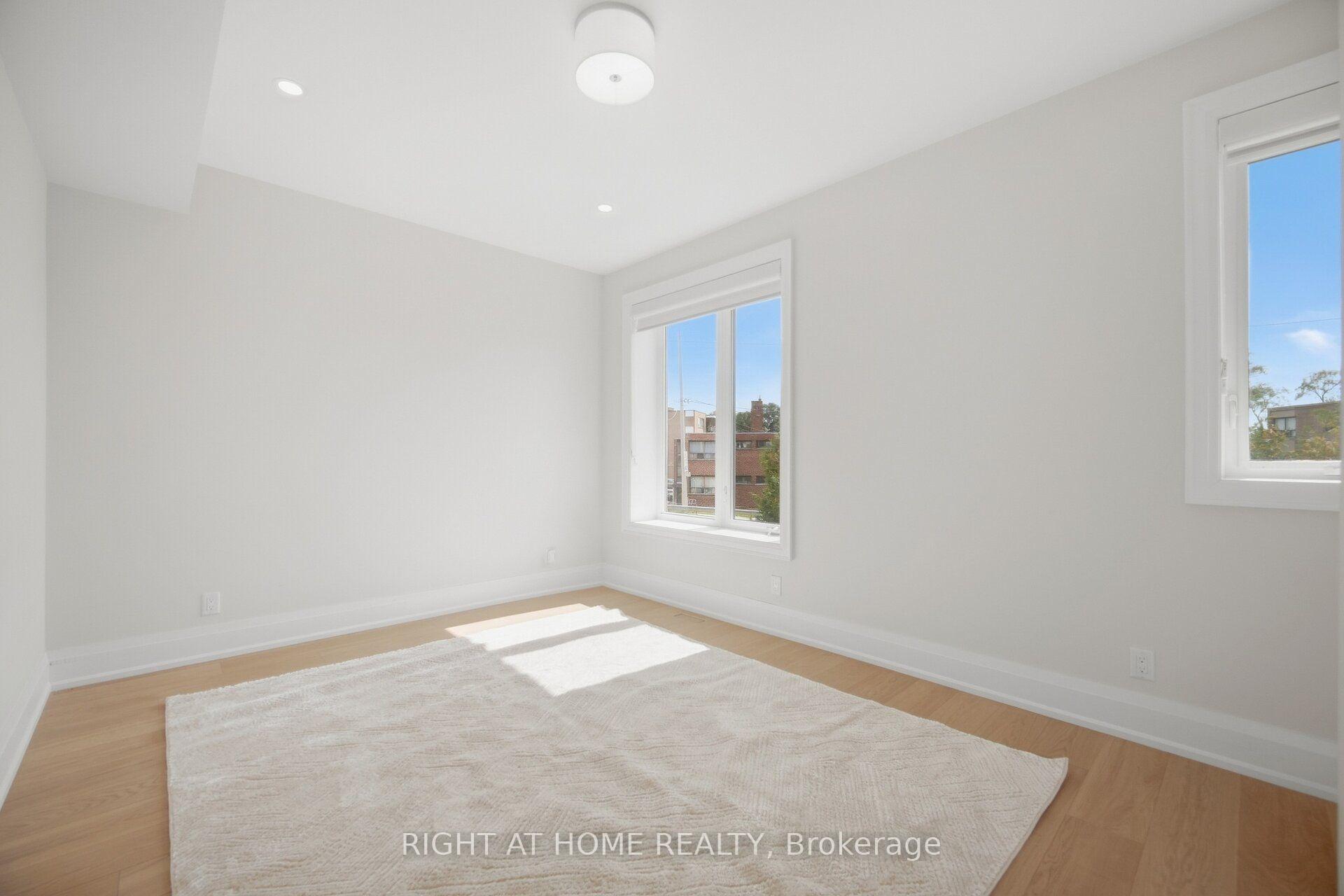 Photo 26 of 107 Trethewey Drive, North York, Beechborough-Greenbrook — HOMEH