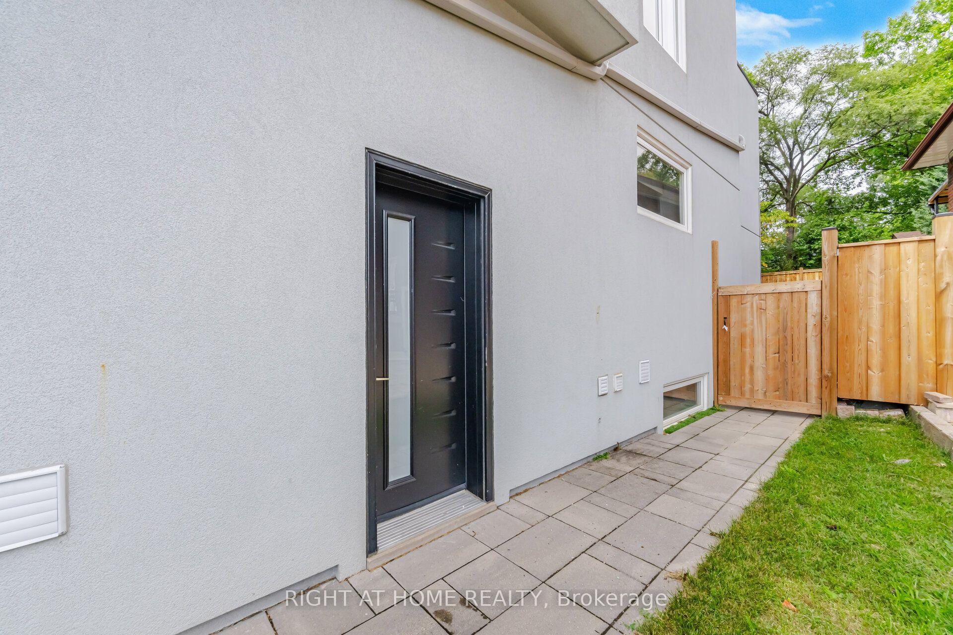 Photo 30 of 107 Trethewey Drive, North York, Beechborough-Greenbrook — HOMEH