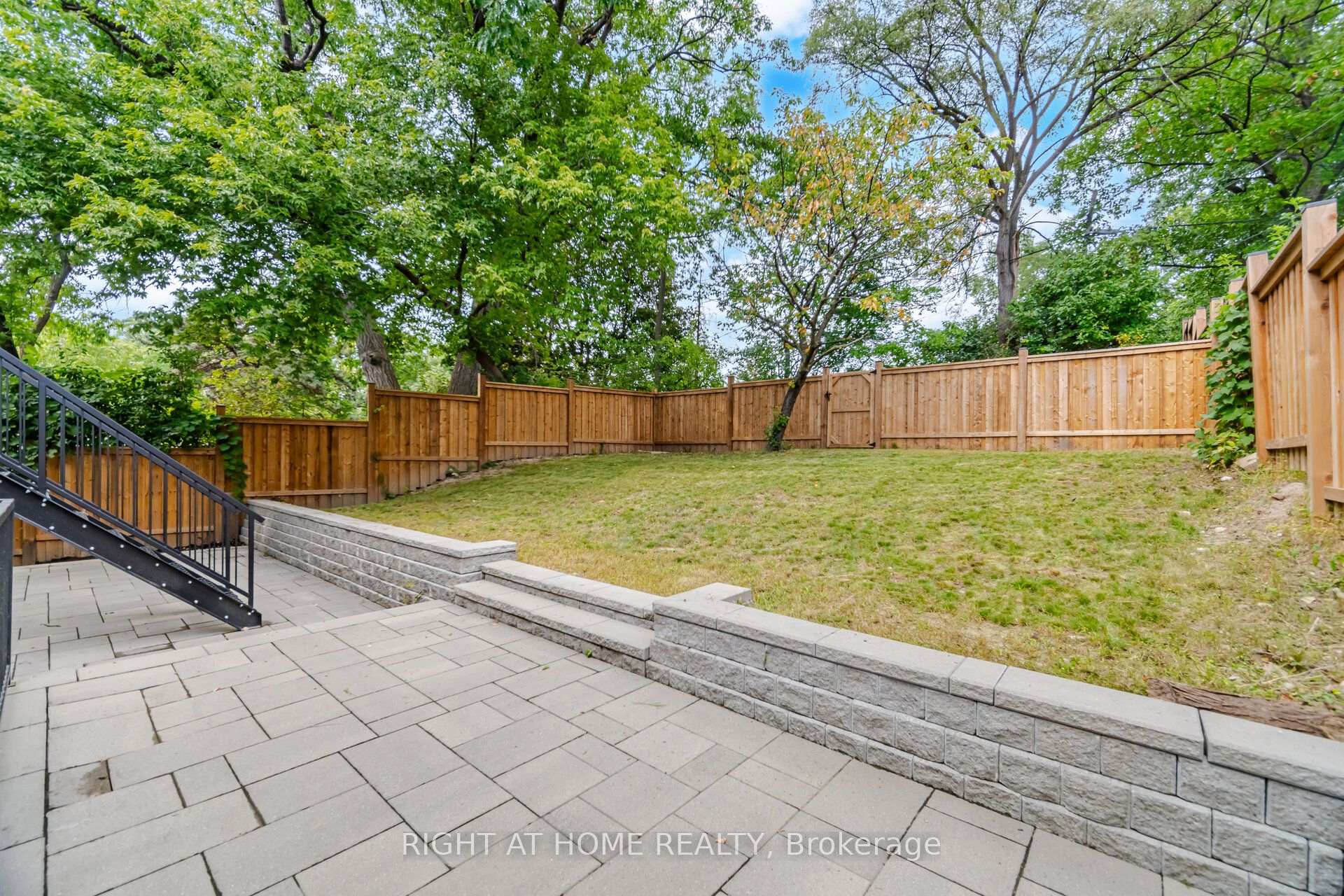 Photo 49 of 107 Trethewey Drive, North York, Beechborough-Greenbrook — HOMEH