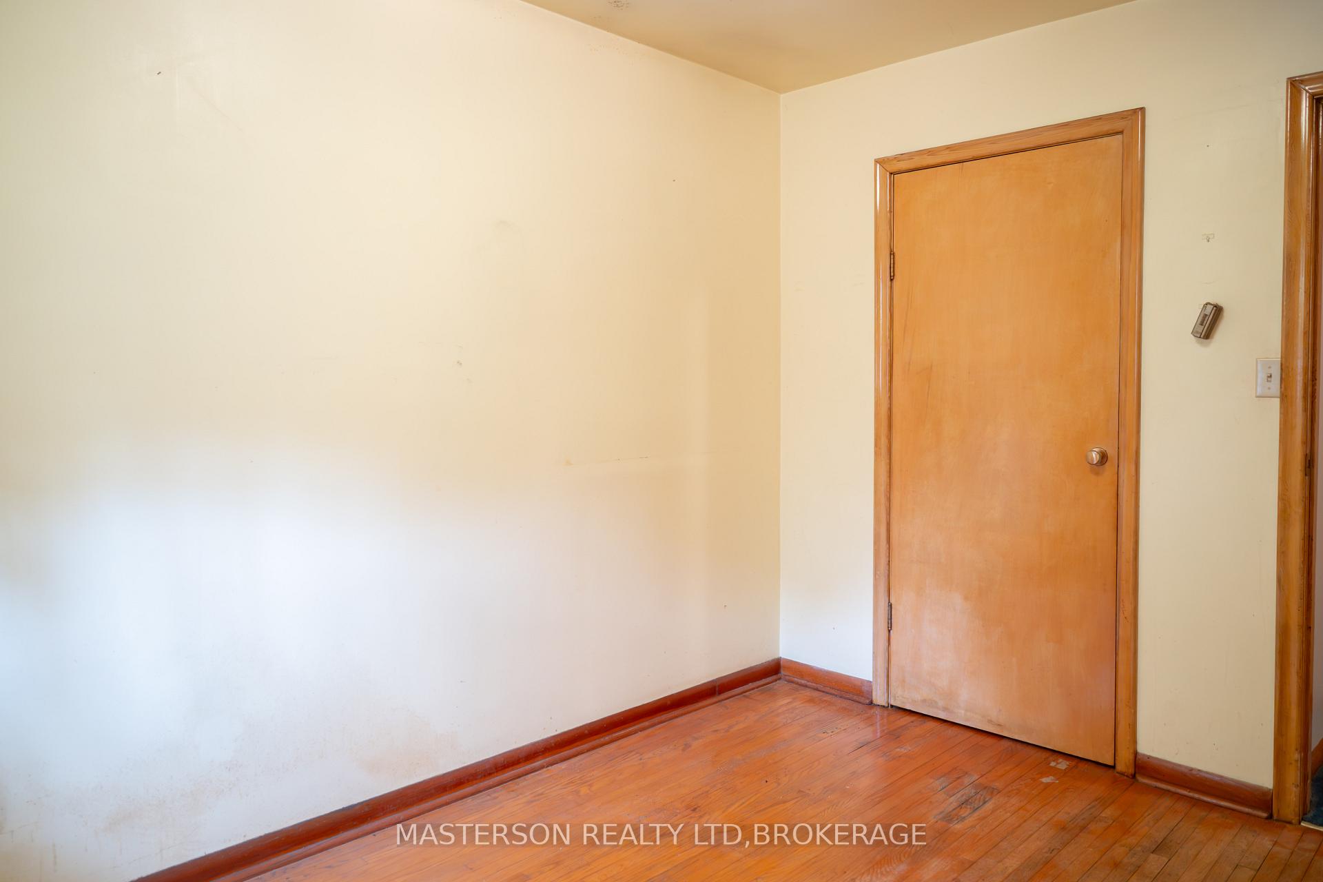 Photo 11 of 6519 Dunn Street, Niagara Falls, Dorchester — HOMEH