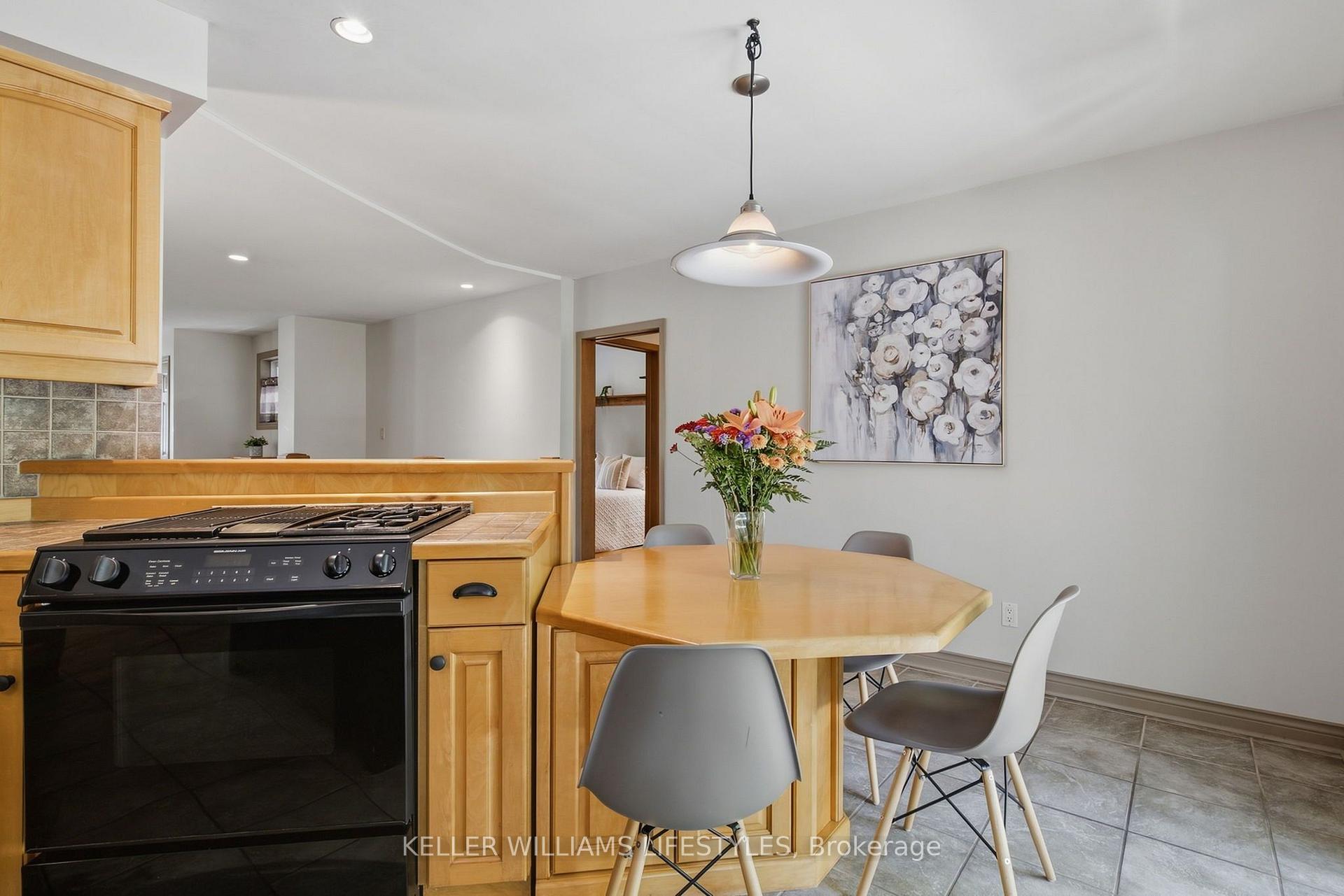 Photo 15 of 4614 Colonel Talbot Road, London, South V — HOMEH