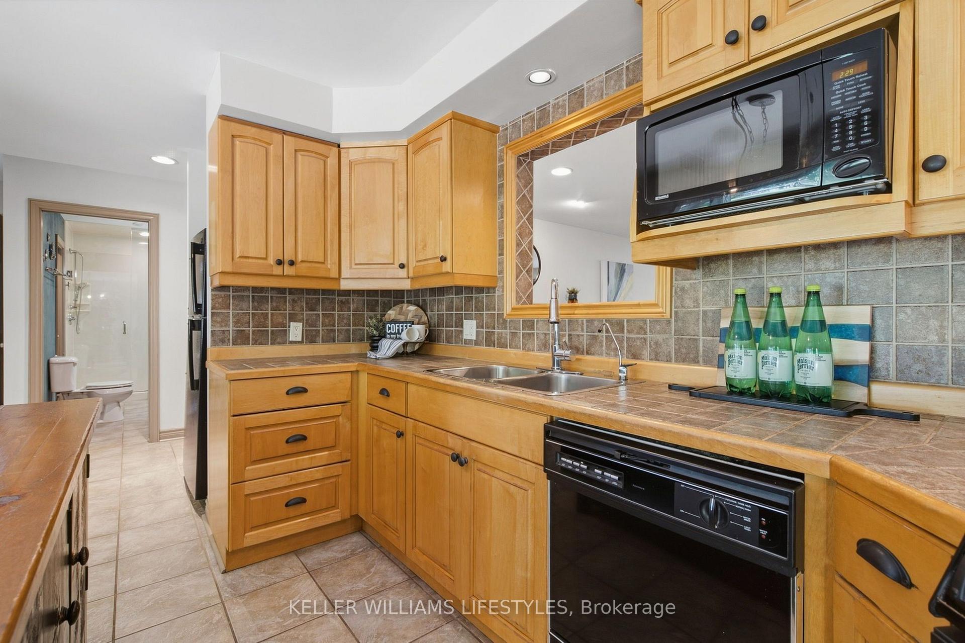 Photo 17 of 4614 Colonel Talbot Road, London, South V — HOMEH