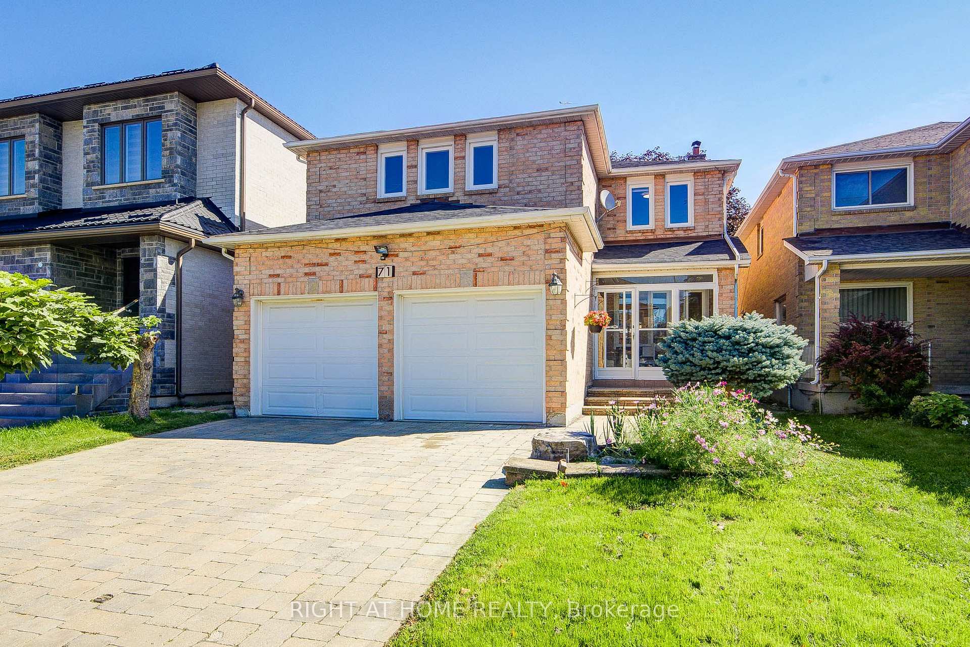 Photo 1 of 71 Bayhampton Crescent, Vaughan, Brownridge — HOMEH
