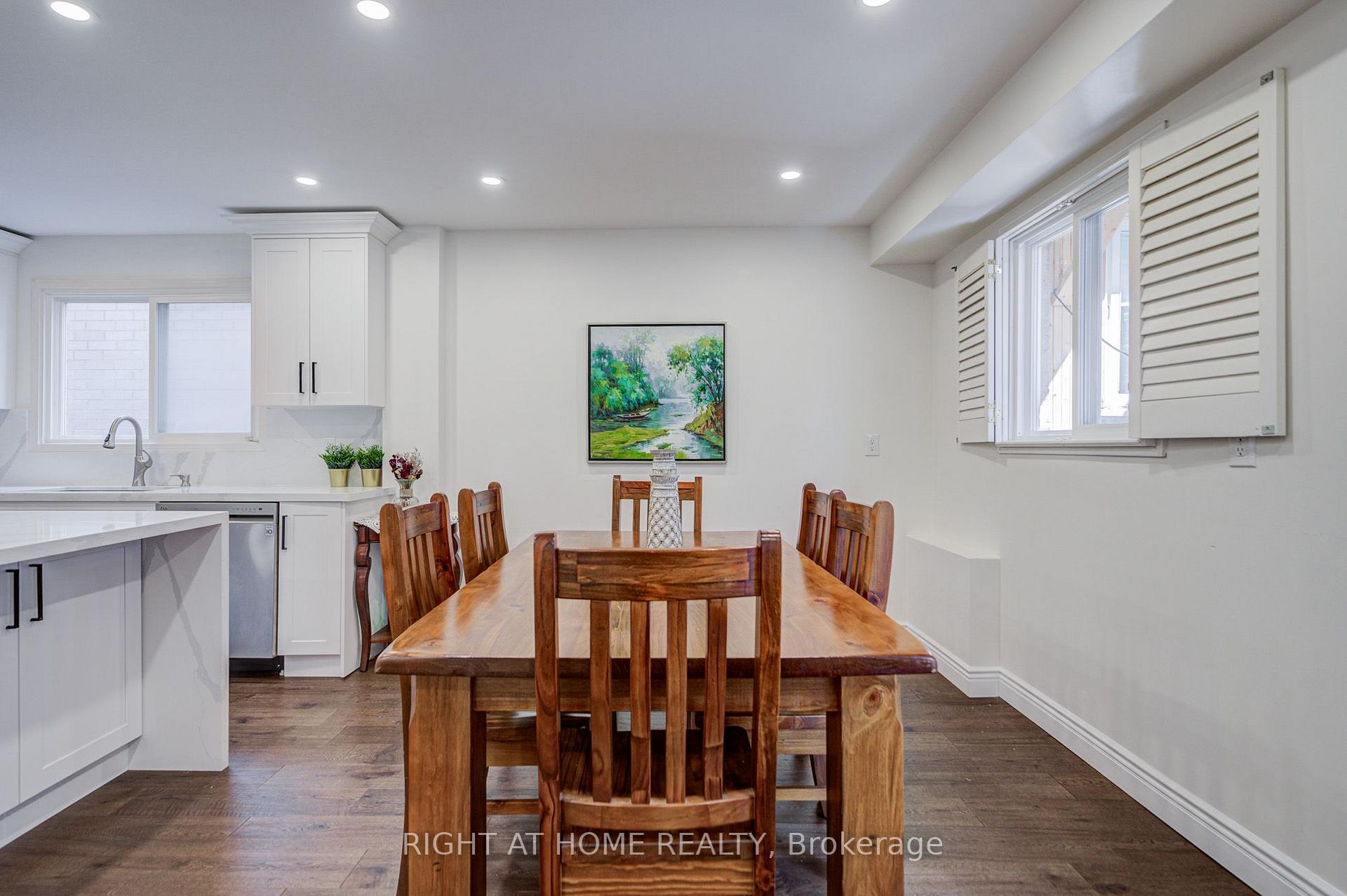 Photo 17 of 71 Bayhampton Crescent, Vaughan, Brownridge — HOMEH