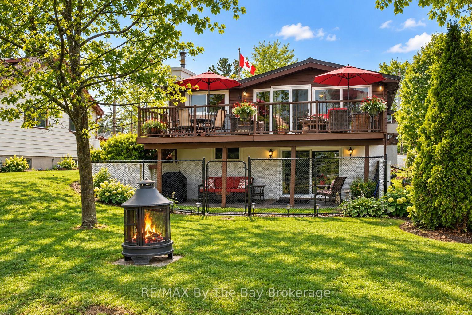 Photo 22 of 39 Old Mosley Street, Wasaga Beach — HOMEH