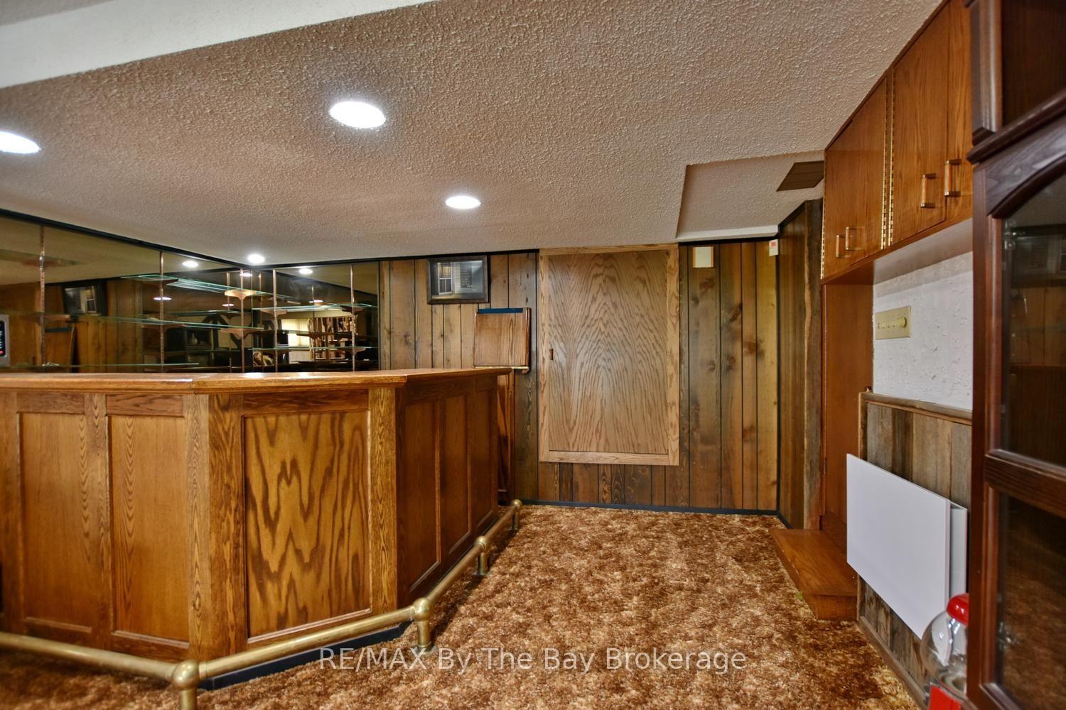 Photo 23 of 39 Old Mosley Street, Wasaga Beach — HOMEH