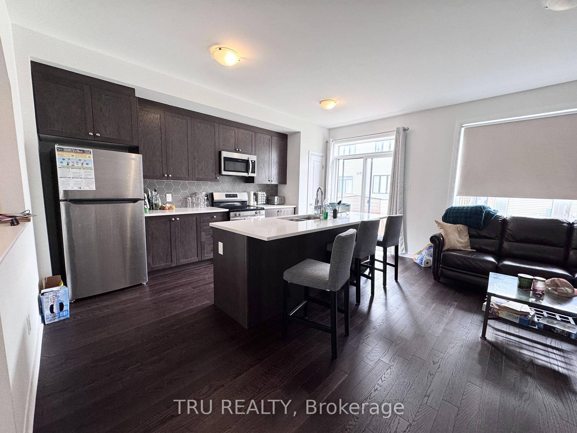 Photo 4 of 201 Invention Boulevard, Ottawa, Kanata - Morgan's Grant/South March — HOMEH