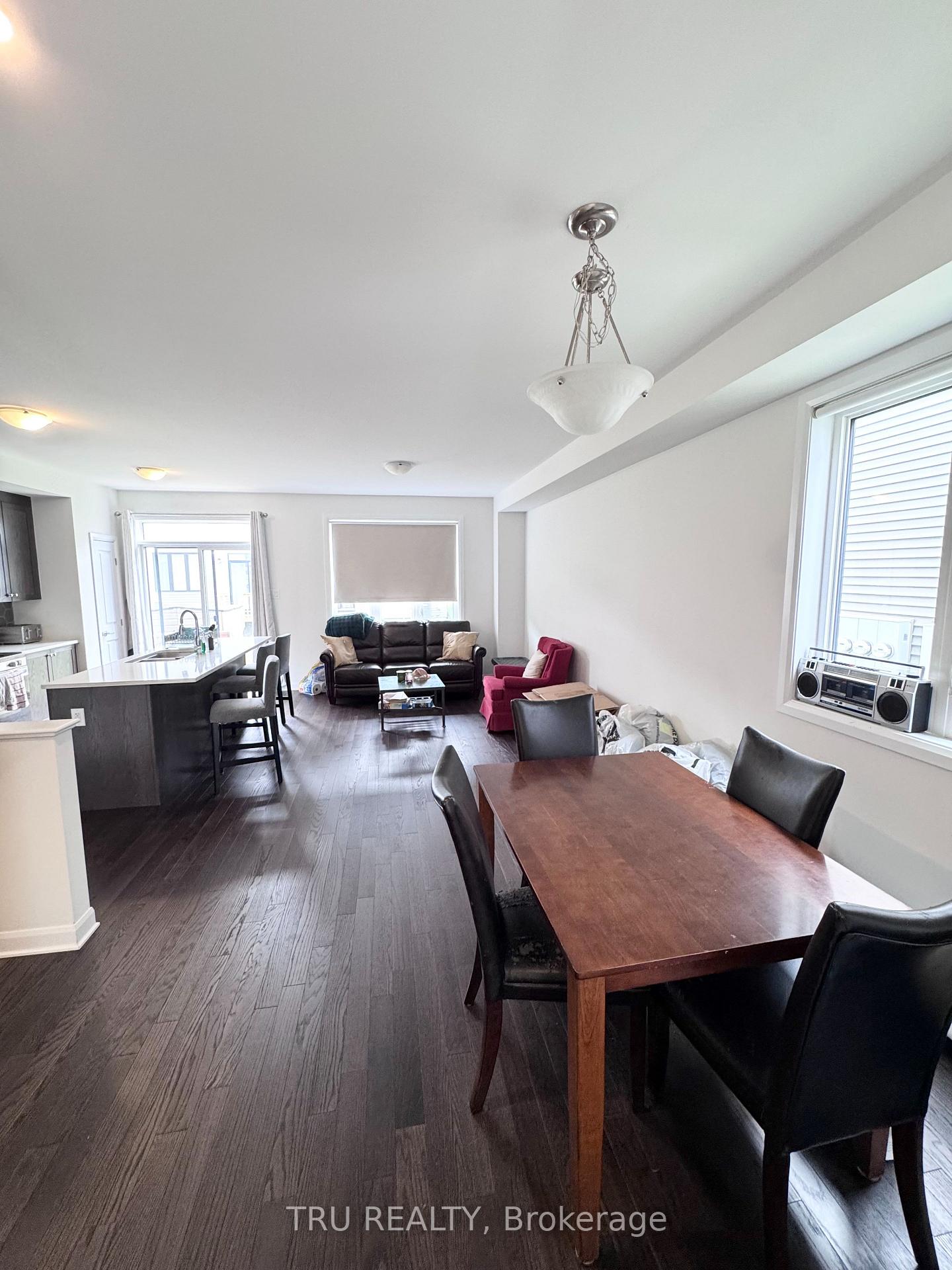 Photo 8 of 201 Invention Boulevard, Ottawa, Kanata - Morgan's Grant/South March — HOMEH