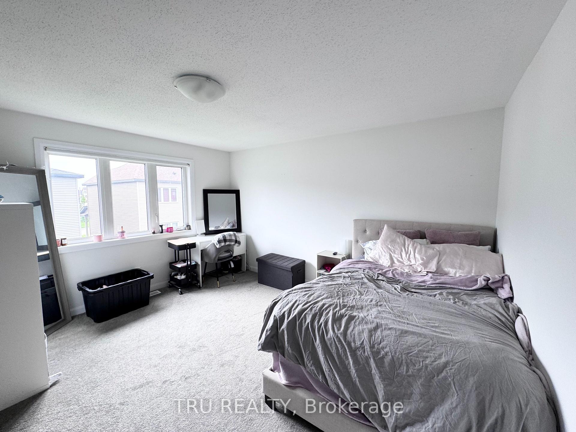 Photo 10 of 201 Invention Boulevard, Ottawa, Kanata - Morgan's Grant/South March — HOMEH