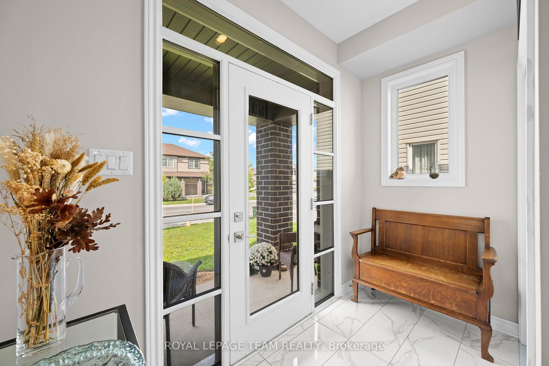 Photo 2 of 249 Kimpton Drive, Ottawa, Stittsville (North) — HOMEH