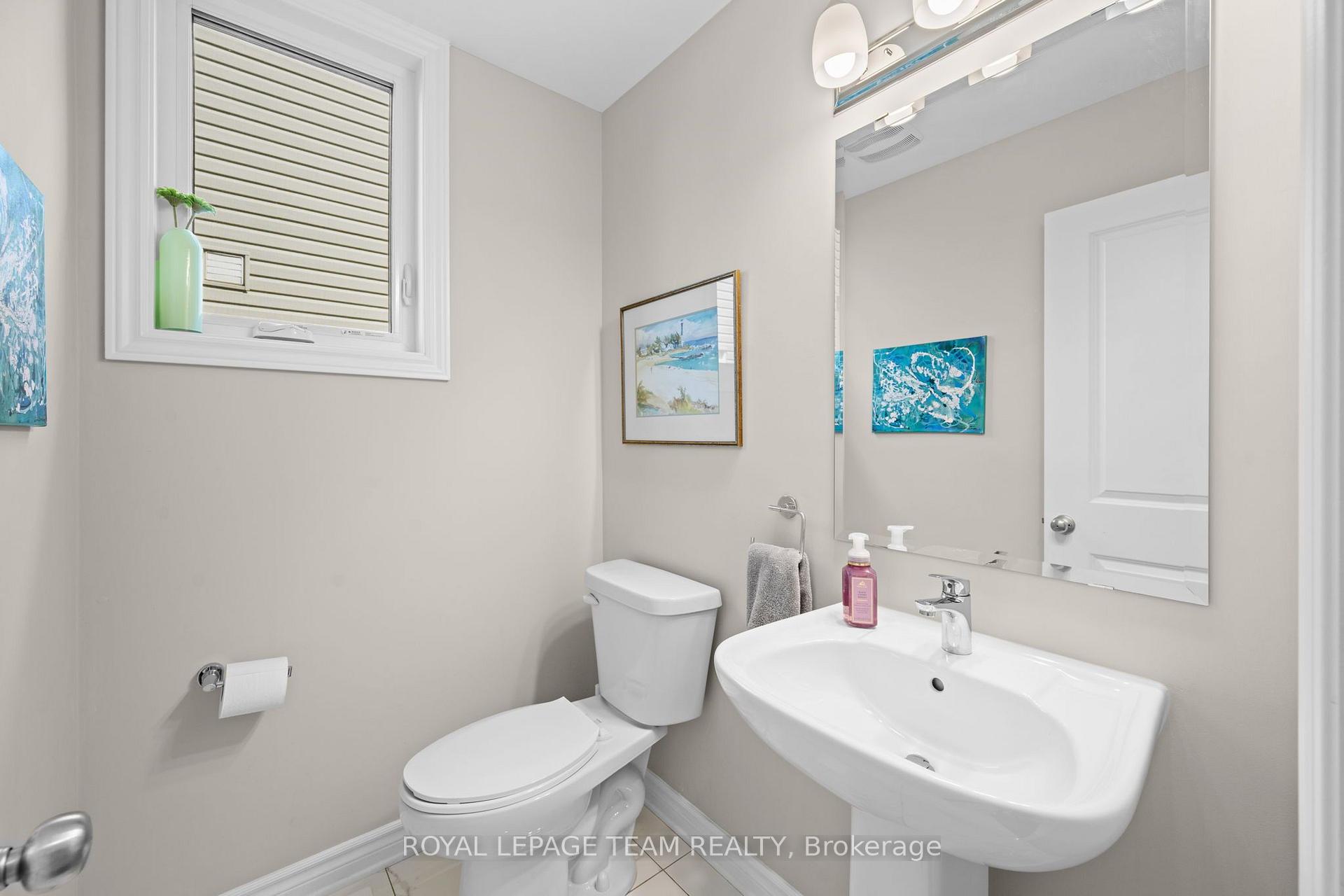Photo 4 of 249 Kimpton Drive, Ottawa, Stittsville (North) — HOMEH
