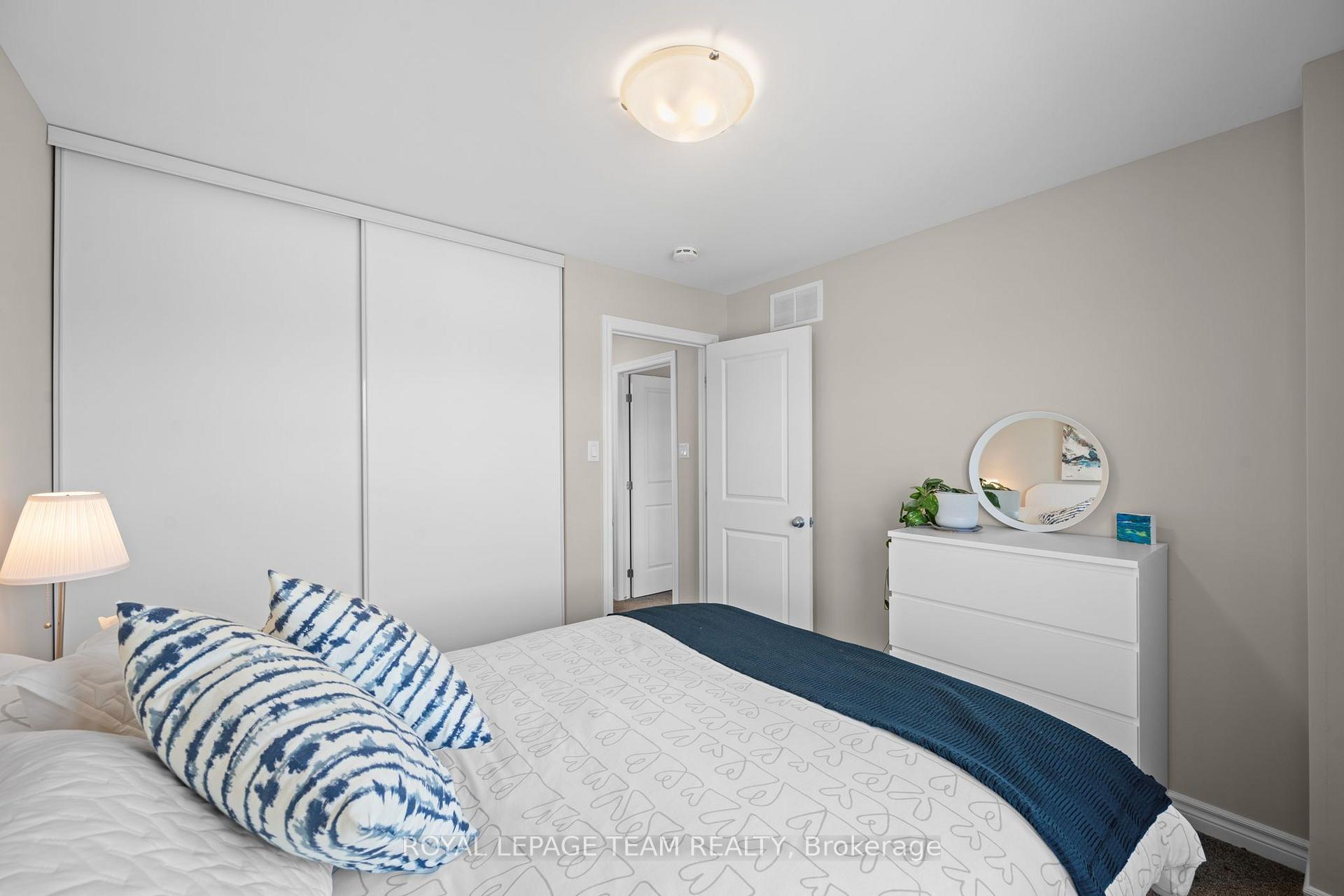 Photo 16 of 249 Kimpton Drive, Ottawa, Stittsville (North) — HOMEH
