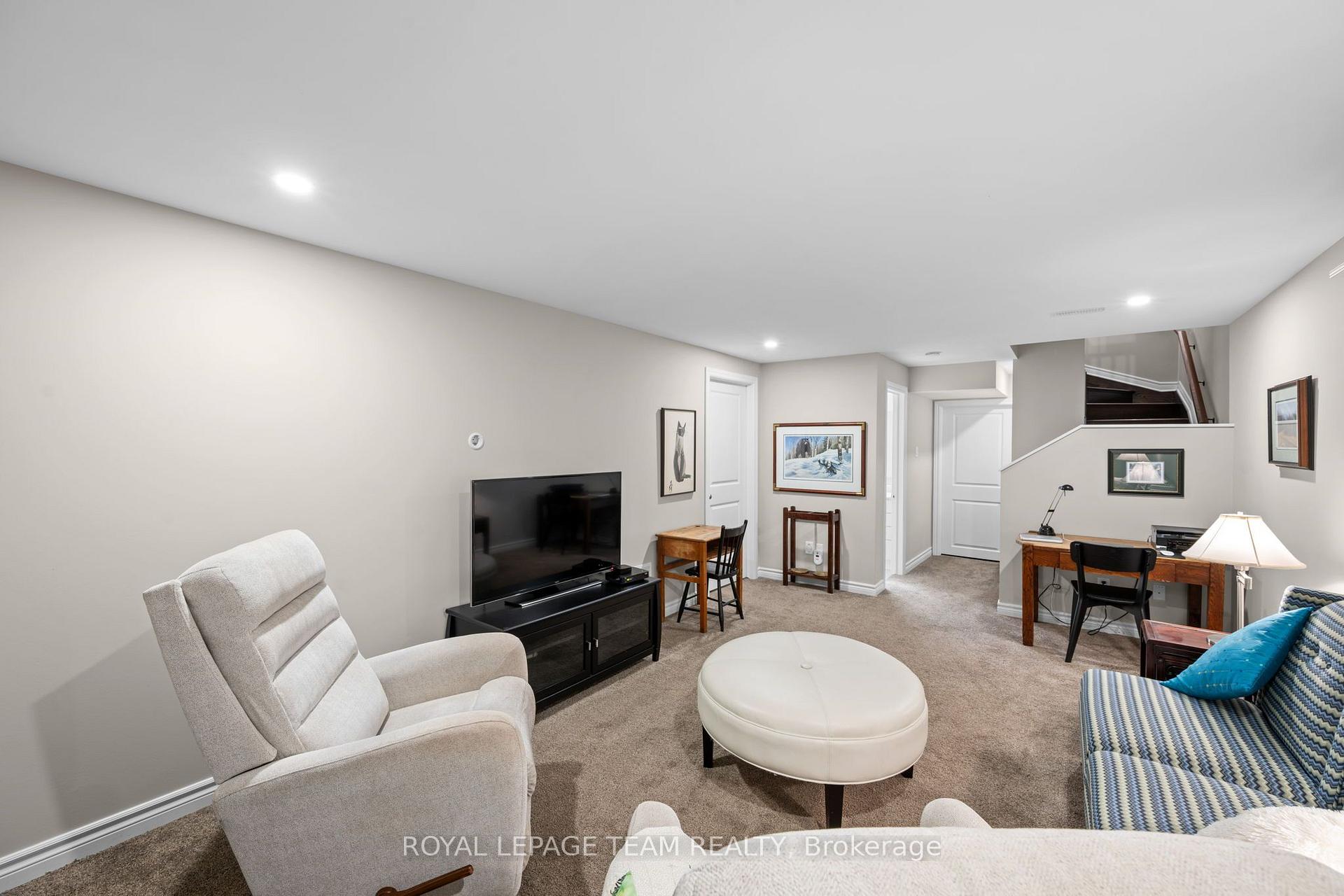 Photo 21 of 249 Kimpton Drive, Ottawa, Stittsville (North) — HOMEH