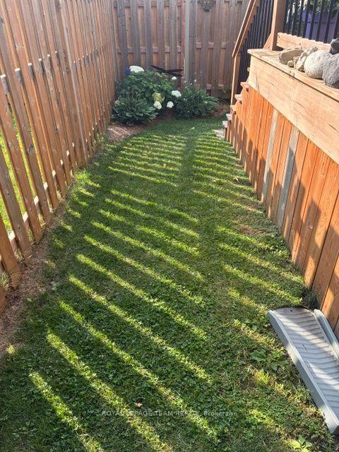 Photo 32 of 249 Kimpton Drive, Ottawa, Stittsville (North) — HOMEH