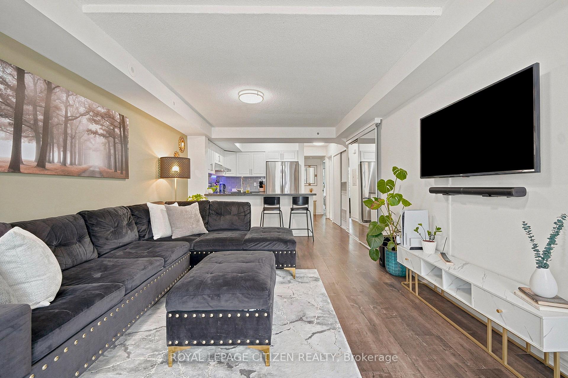 Photo 5 of Unit 2048, 75 George Appleton Way, North York, Downsview-Roding-CFB — HOMEH