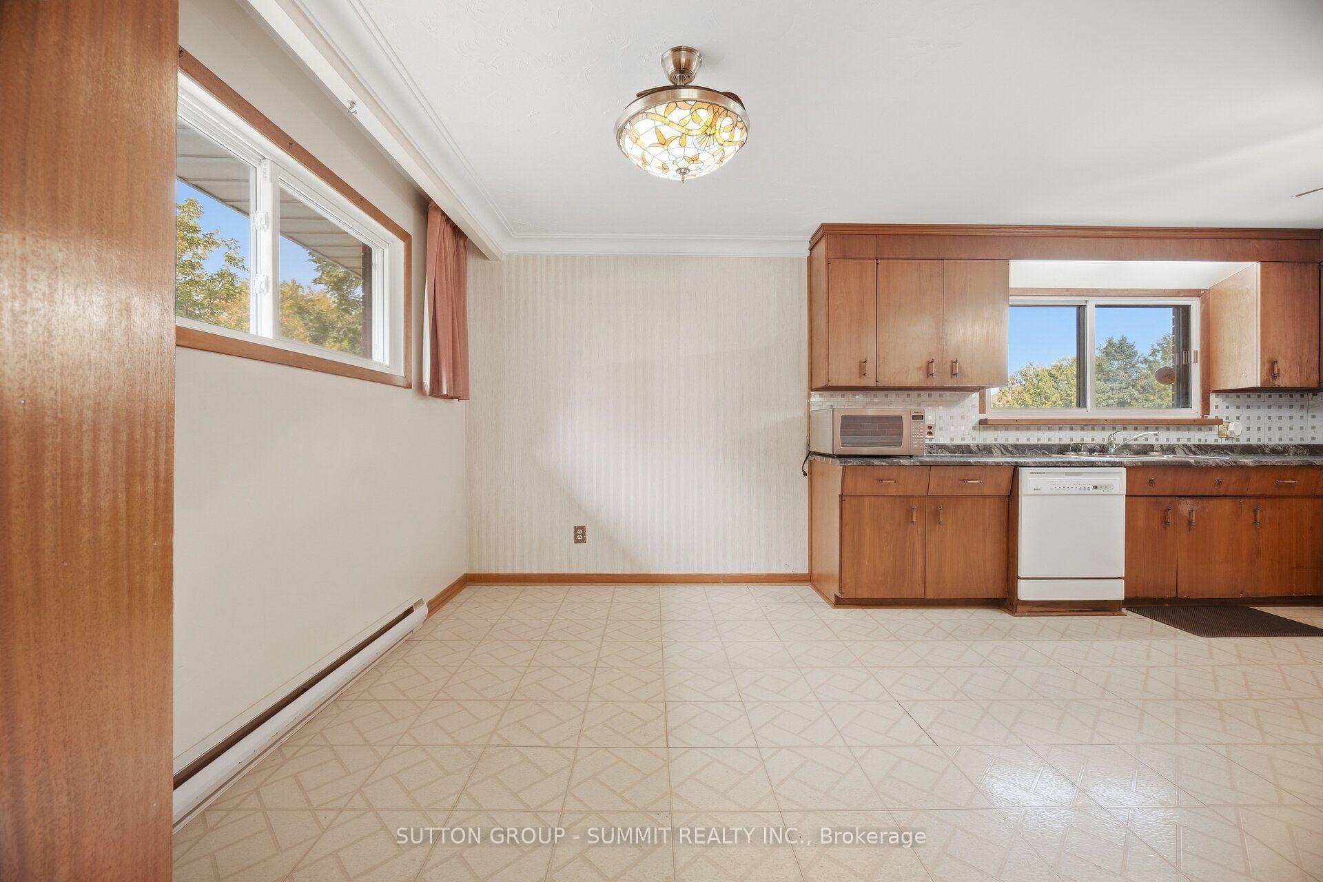 Photo 8 of 6543 Ninth Line, Mississauga, Lisgar — HOMEH