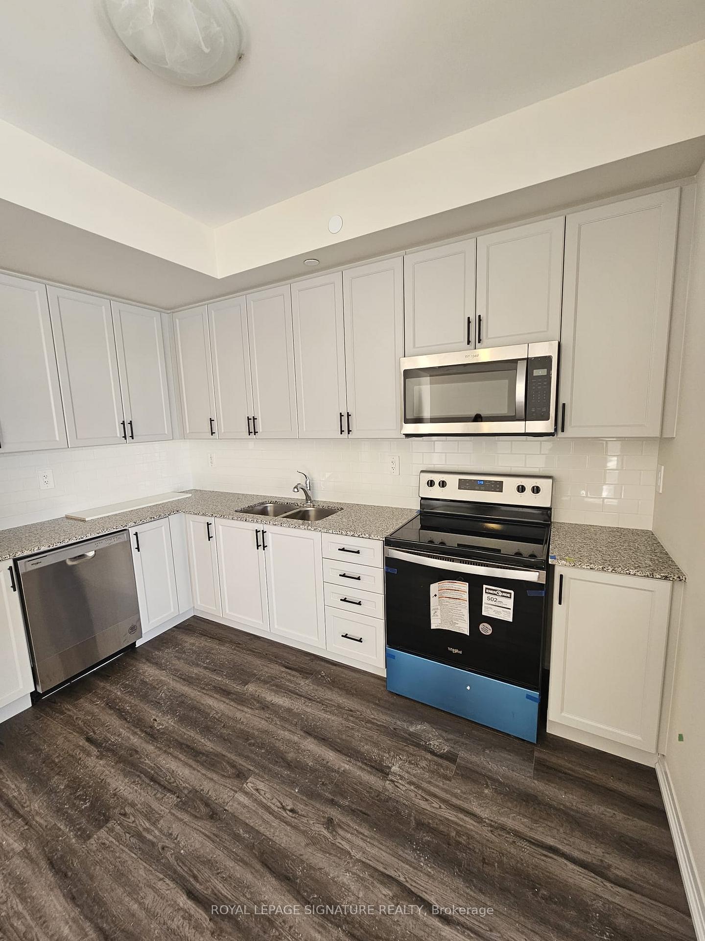Photo 6 of Unit 121, 1589 Rose Way, Milton, Cobban — HOMEH