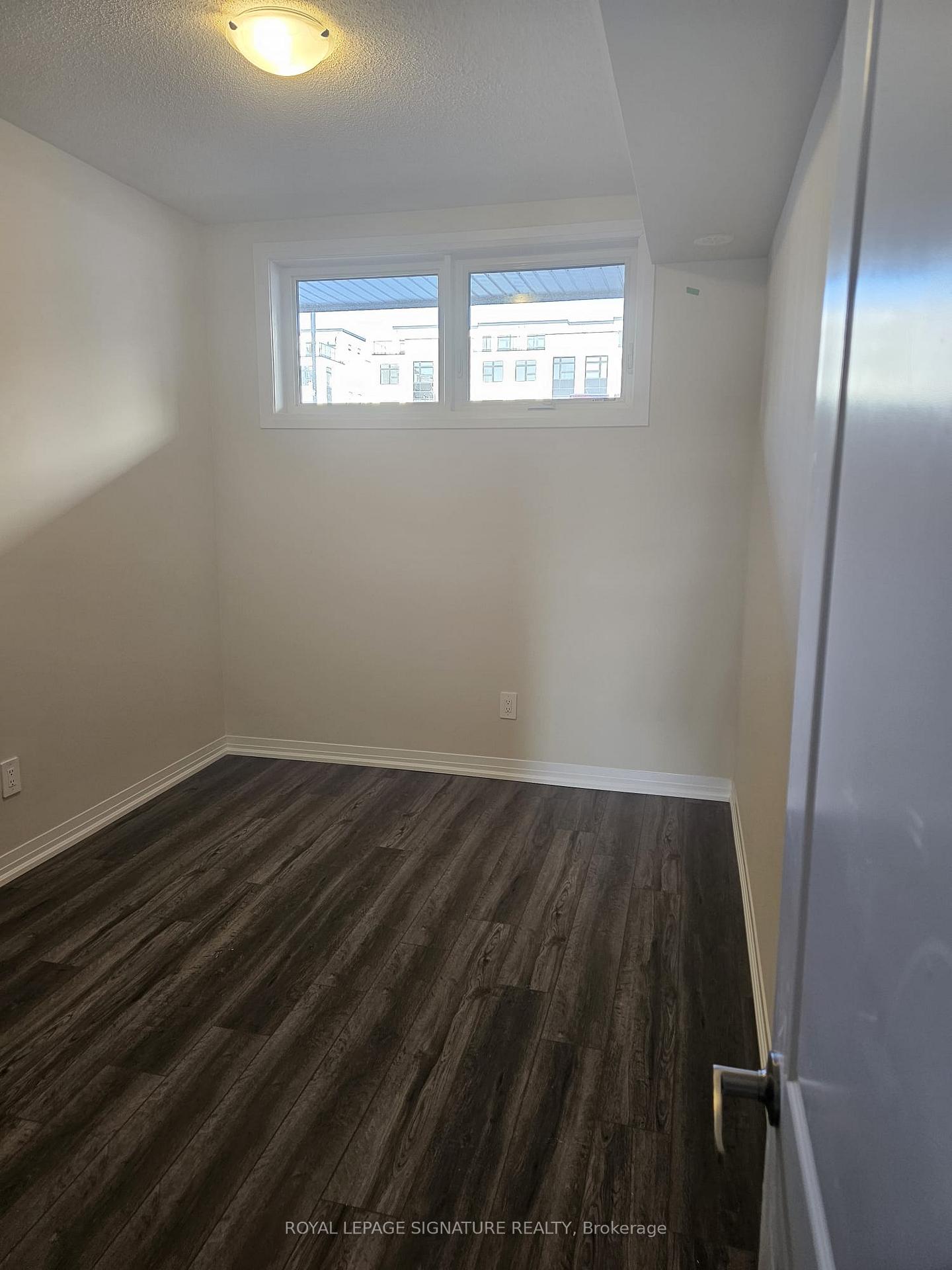 Photo 14 of Unit 121, 1589 Rose Way, Milton, Cobban — HOMEH