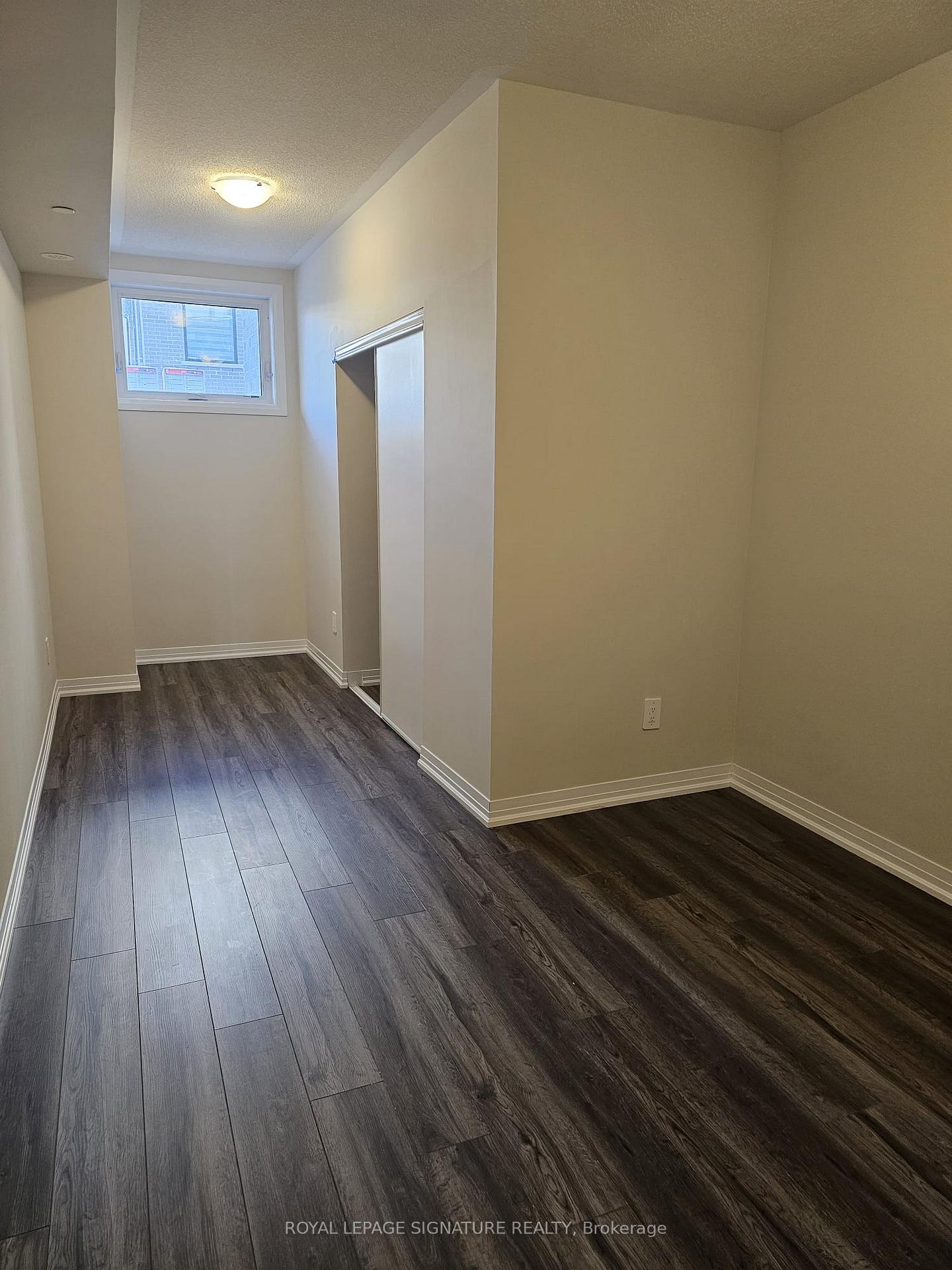 Photo 20 of Unit 121, 1589 Rose Way, Milton, Cobban — HOMEH