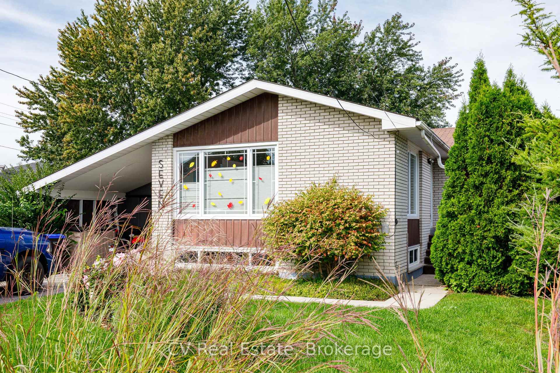 Photo 2 of 7 Willow Street, Collingwood — HOMEH