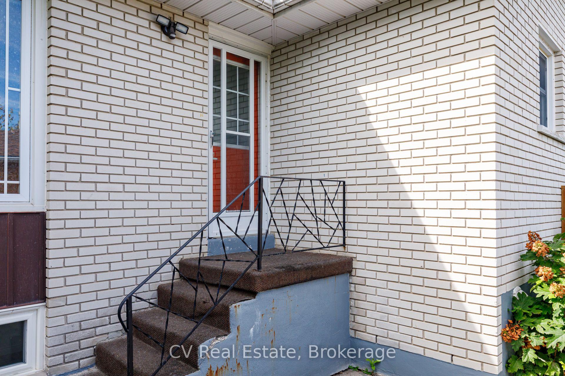 Photo 6 of 7 Willow Street, Collingwood — HOMEH