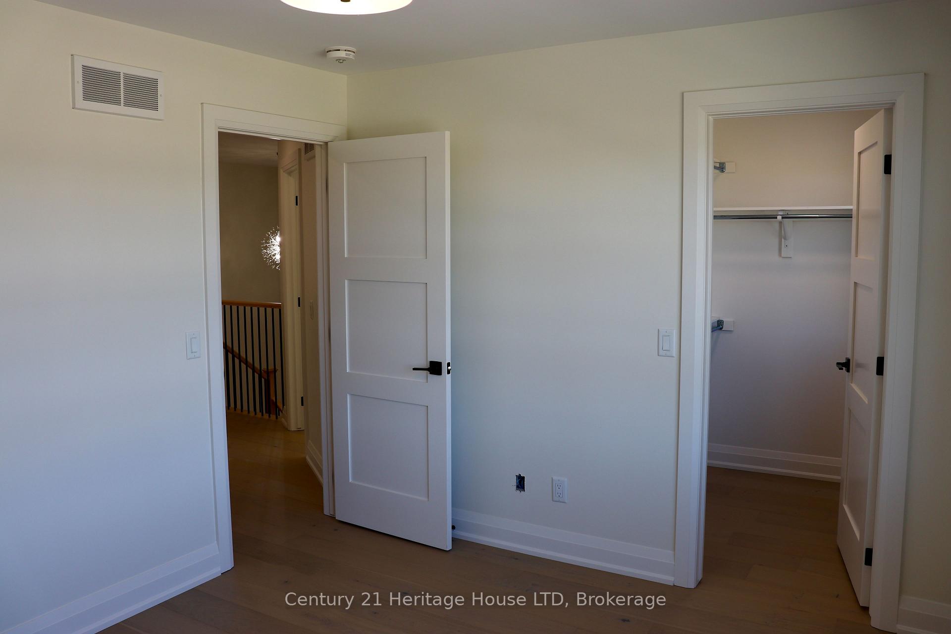 Photo 35 of 8890 Angie Drive, Niagara Falls, Forestview — HOMEH