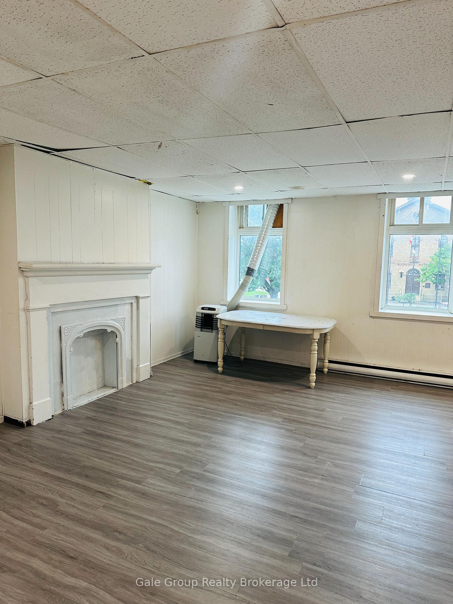 Photo of Unit 5, 457 Dundas Street