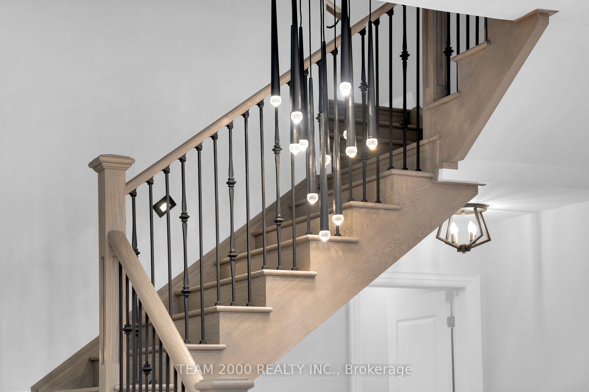 Photo 46 of 33 Winthrop Crescent, Vaughan, Vellore Village — HOMEH