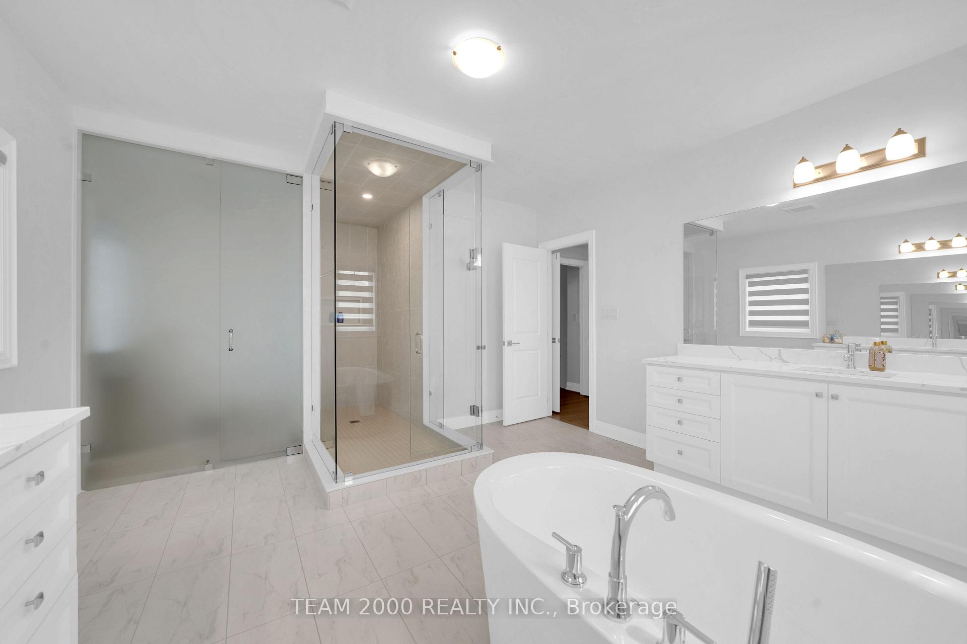 Photo 64 of 33 Winthrop Crescent, Vaughan, Vellore Village — HOMEH