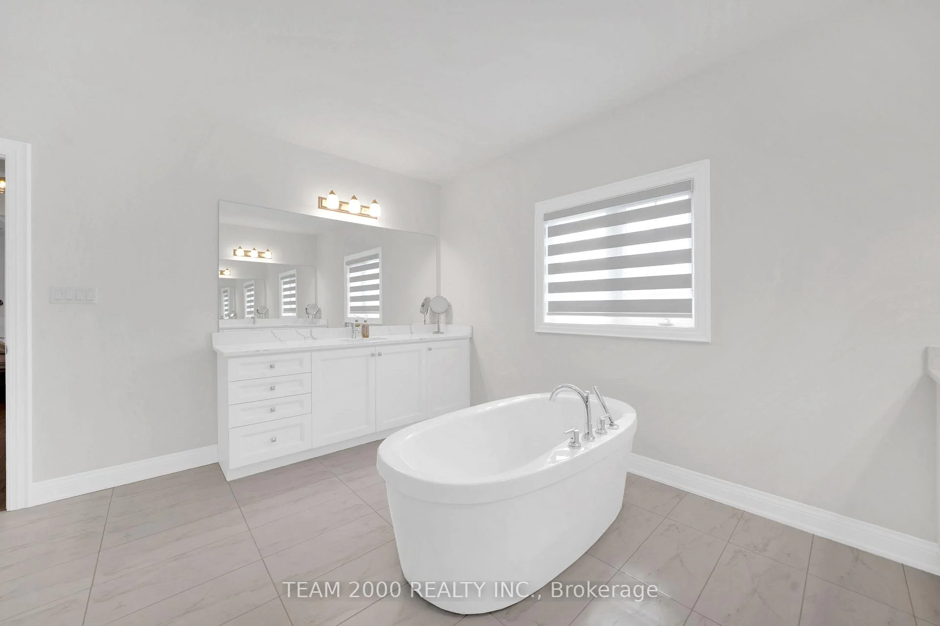Photo 83 of 33 Winthrop Crescent, Vaughan, Vellore Village — HOMEH