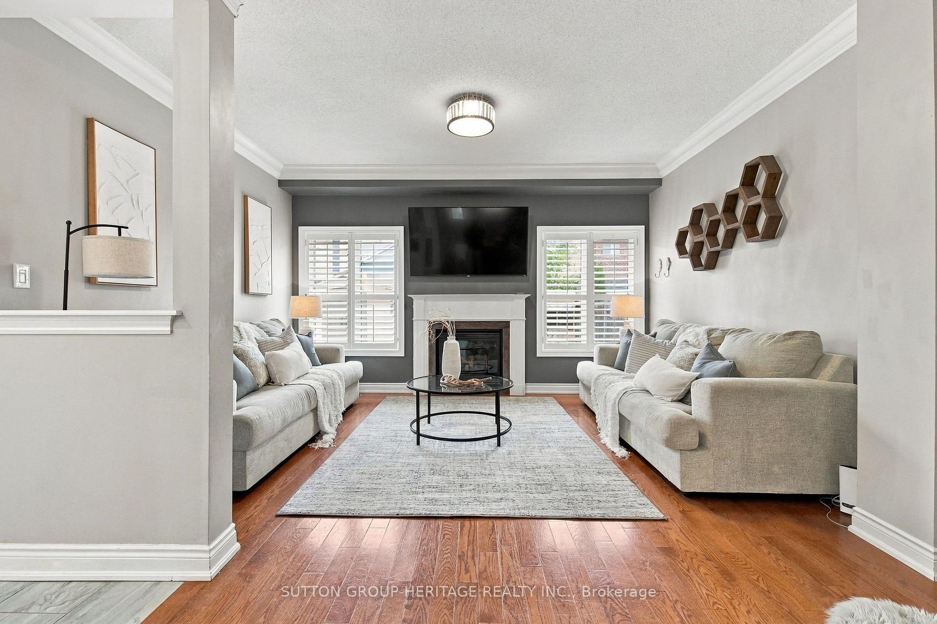 Photo 7 of 36 Mildenhall Place, Whitby, Brooklin — HOMEH